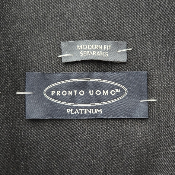 PRONTO UOMO PLATINUM SUIT JACKET BLAZER 100% WOOL. Color: Charcoal. Size 48L. Ne - Picture 6 of 8